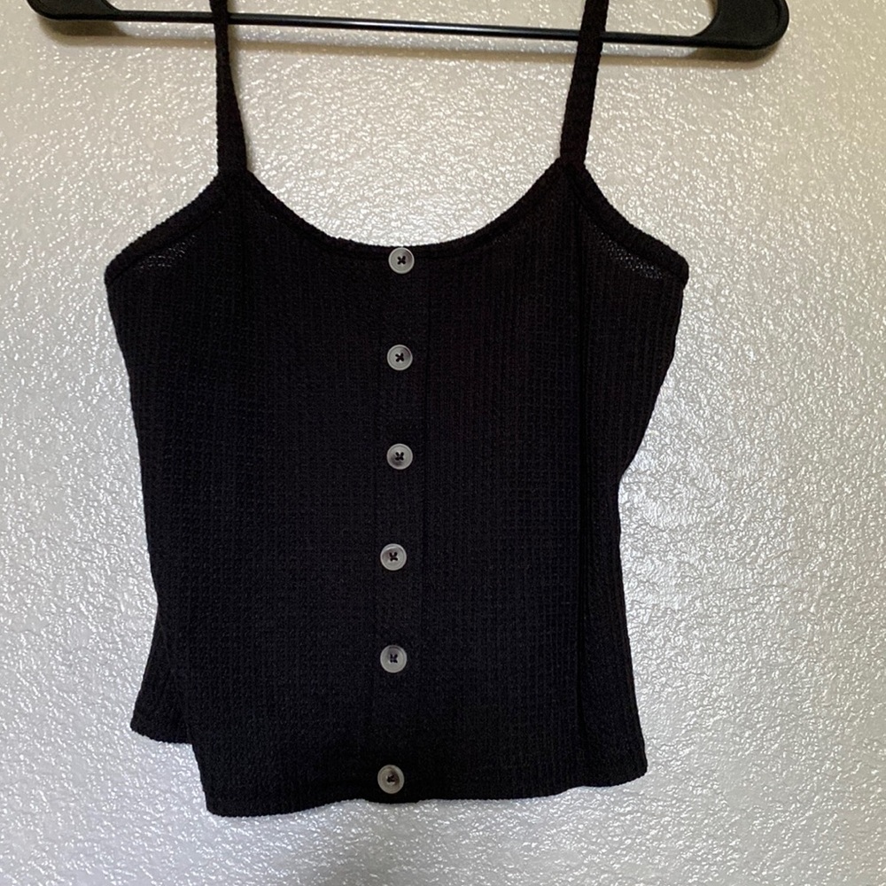 Black ribbed shirt